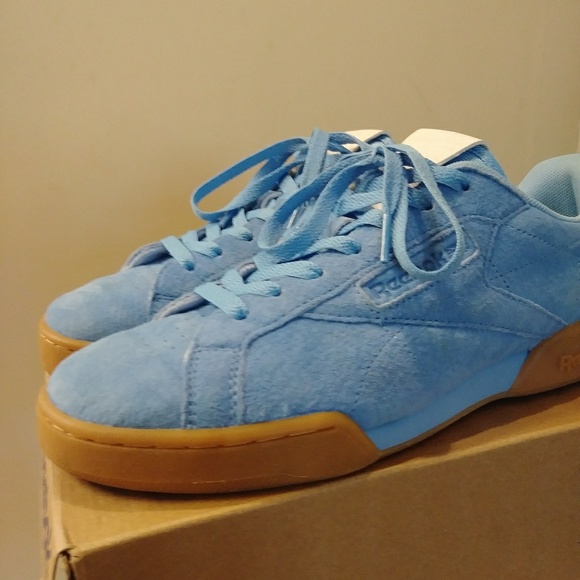 🔥🔥REEBOK CLASSICS🔥🔥 - Picture 2 of 8